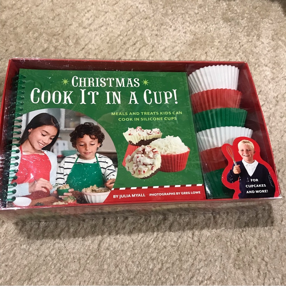 😳3/$15😳 NEW Christmas cook it in a cup gift set